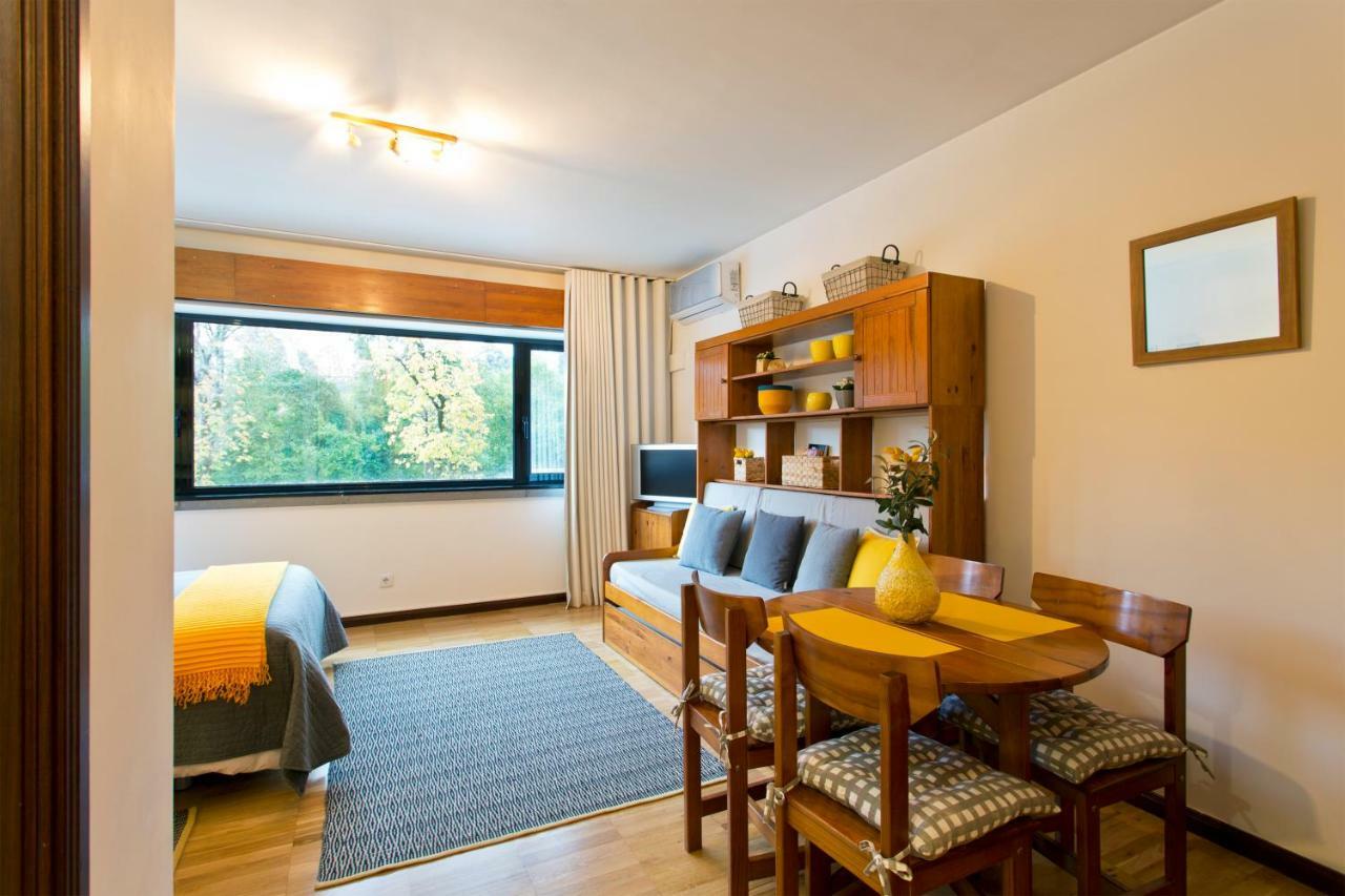 Apartment Js *